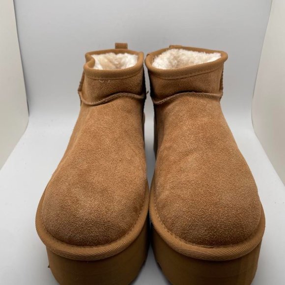 CUSHIONAIRE Women's COZY Genuine Suede pull on platform boot CHESTNUT 9W - Picture 3 of 6